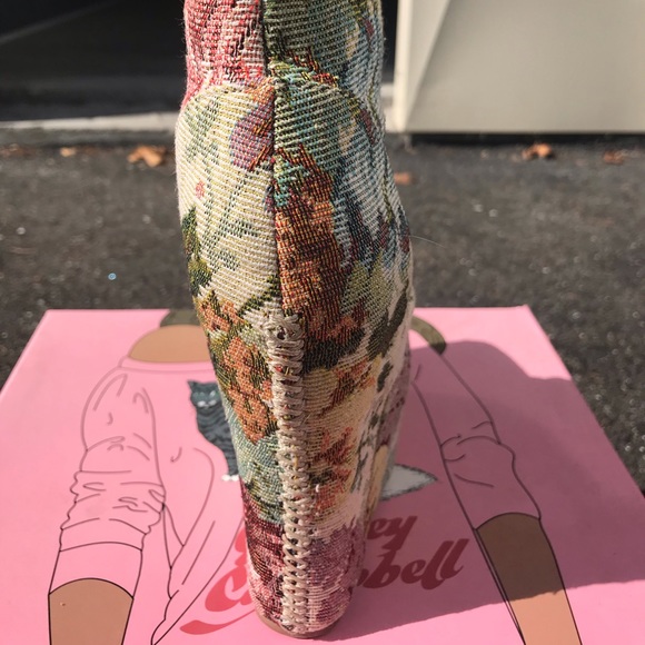 Jeffrey Campbell Damsel Boot in floral nude print - Picture 4 of 5